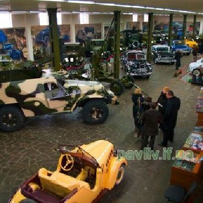 Музей ретро-автомобілів «Фаетон», Запоріжжя 1.jpg