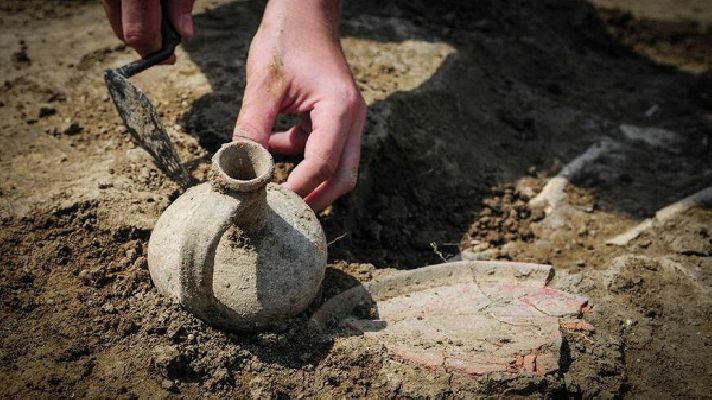 На Прикарпатті відкриють центр «Биковен», де туристи зможуть стати археологами
